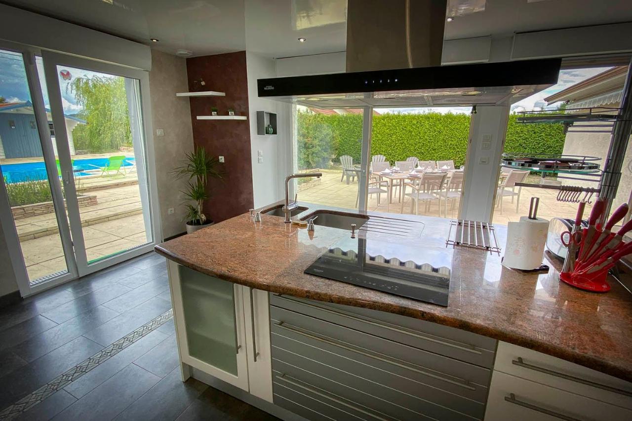 Villa 200M2 Avec Piscine Chauffee & Spa & Sauna & Kota-Grill Laval-sur-Vologne Exterior photo
